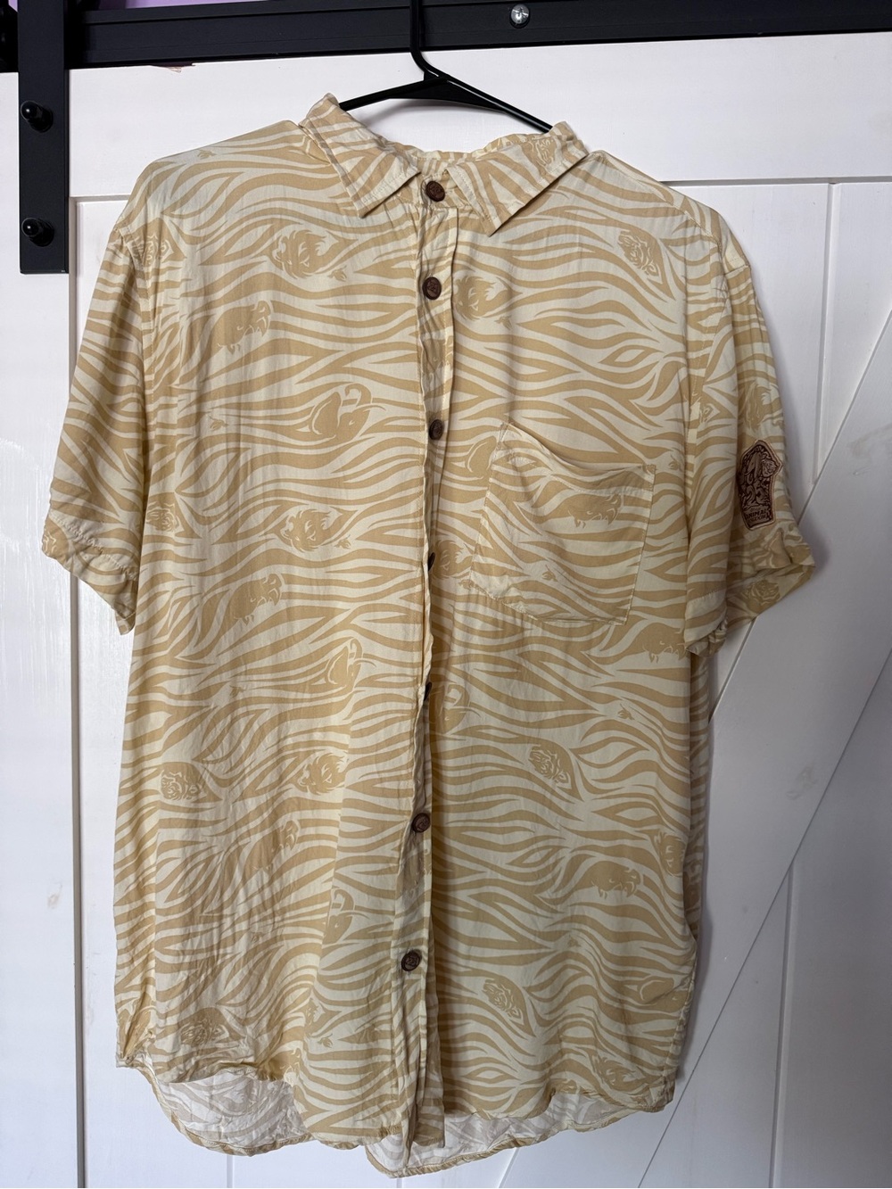 Disney Animal Kingdom 25th Button Down Shirt Large